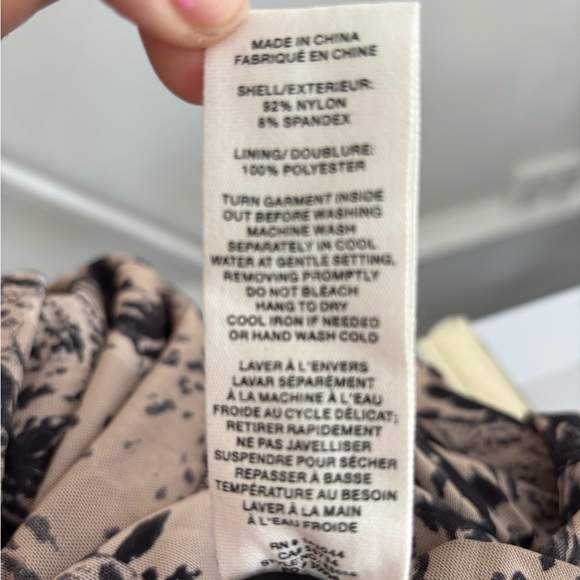 Avec Les Filles Black and Cream Long Sleeve Dress stretchy rouge side party - Picture 9 of 10